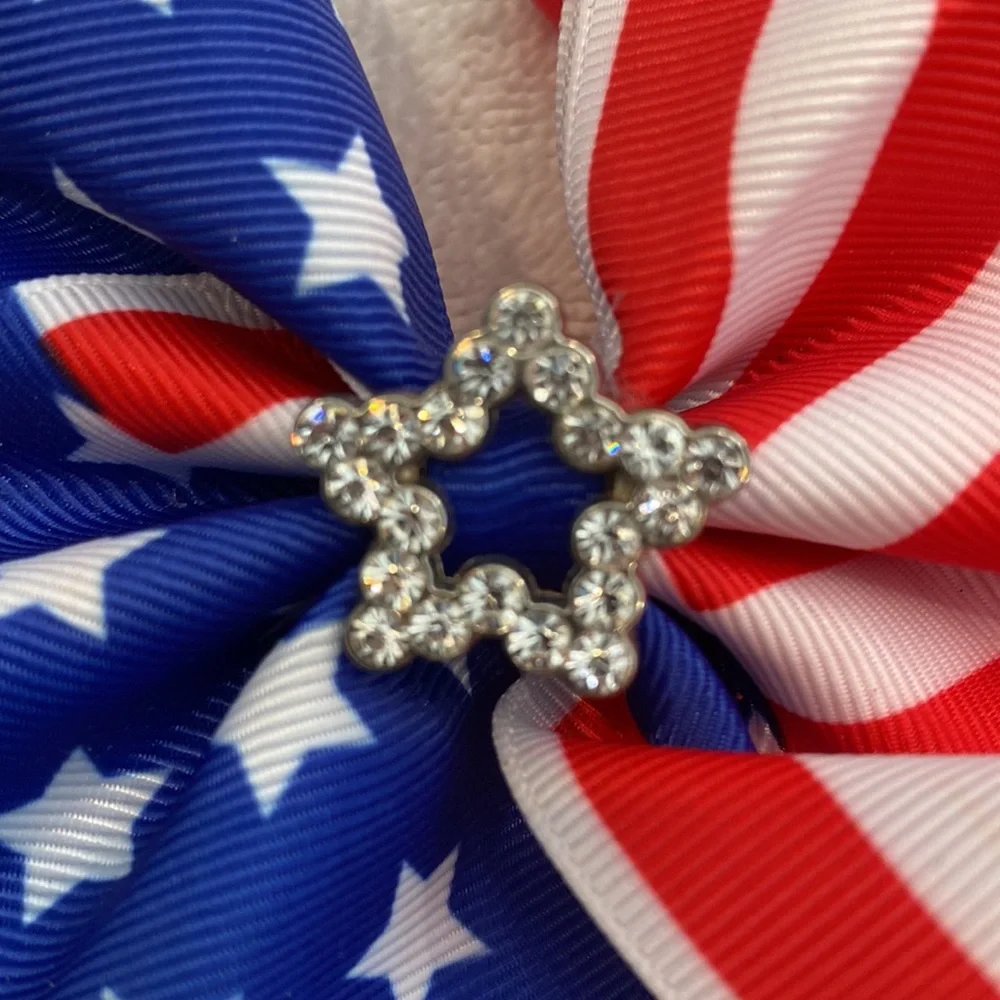 JO JO STARS AND STRIPES LARGE BOW NWOT